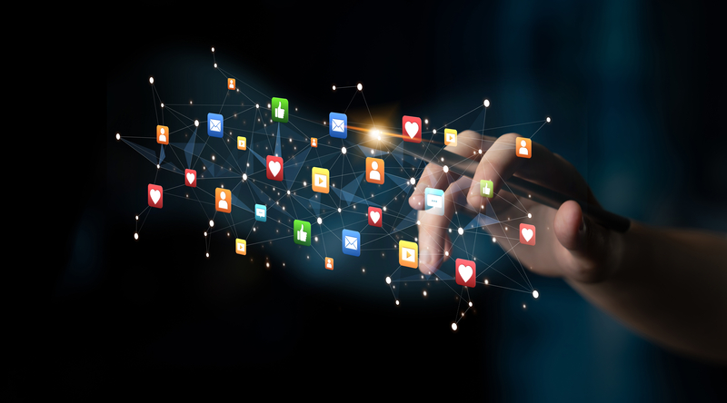 The State of Social: Canadians are still scrolling and sharing, but that doesn’t mean they enjoy it